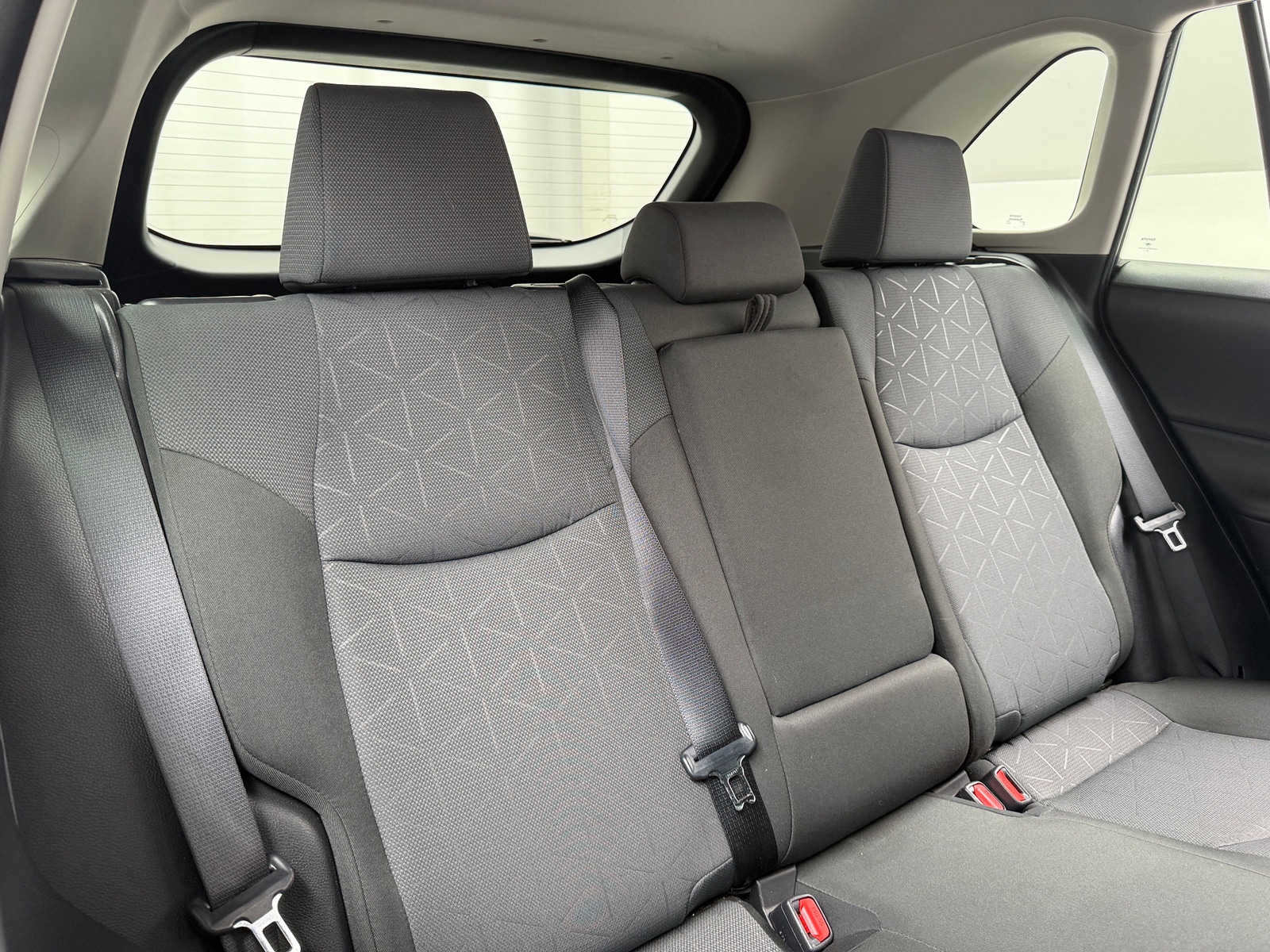 Thumbnail: 2025 Toyota RAV4 - 6