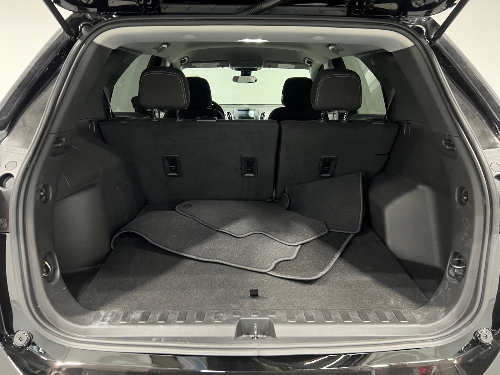 Thumbnail: 2023 Chevrolet Equinox - 7