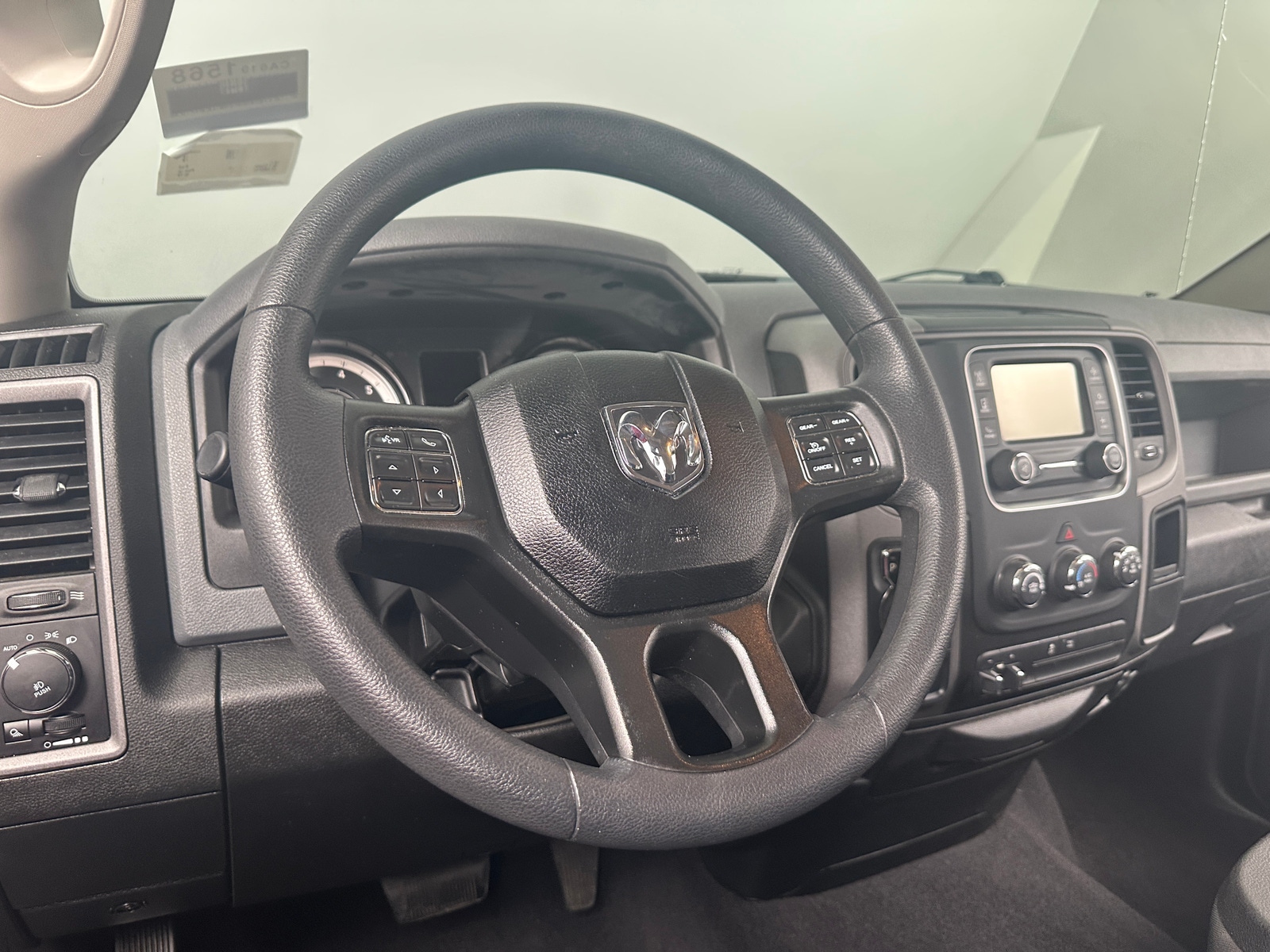 Thumbnail: 2019 RAM 1500 Classic - 5
