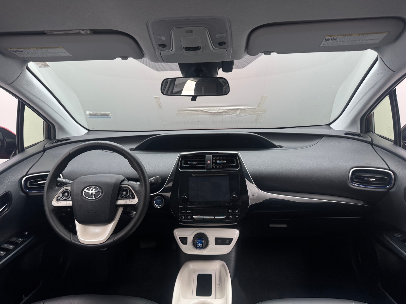 Thumbnail: 2016 Toyota Prius - 3