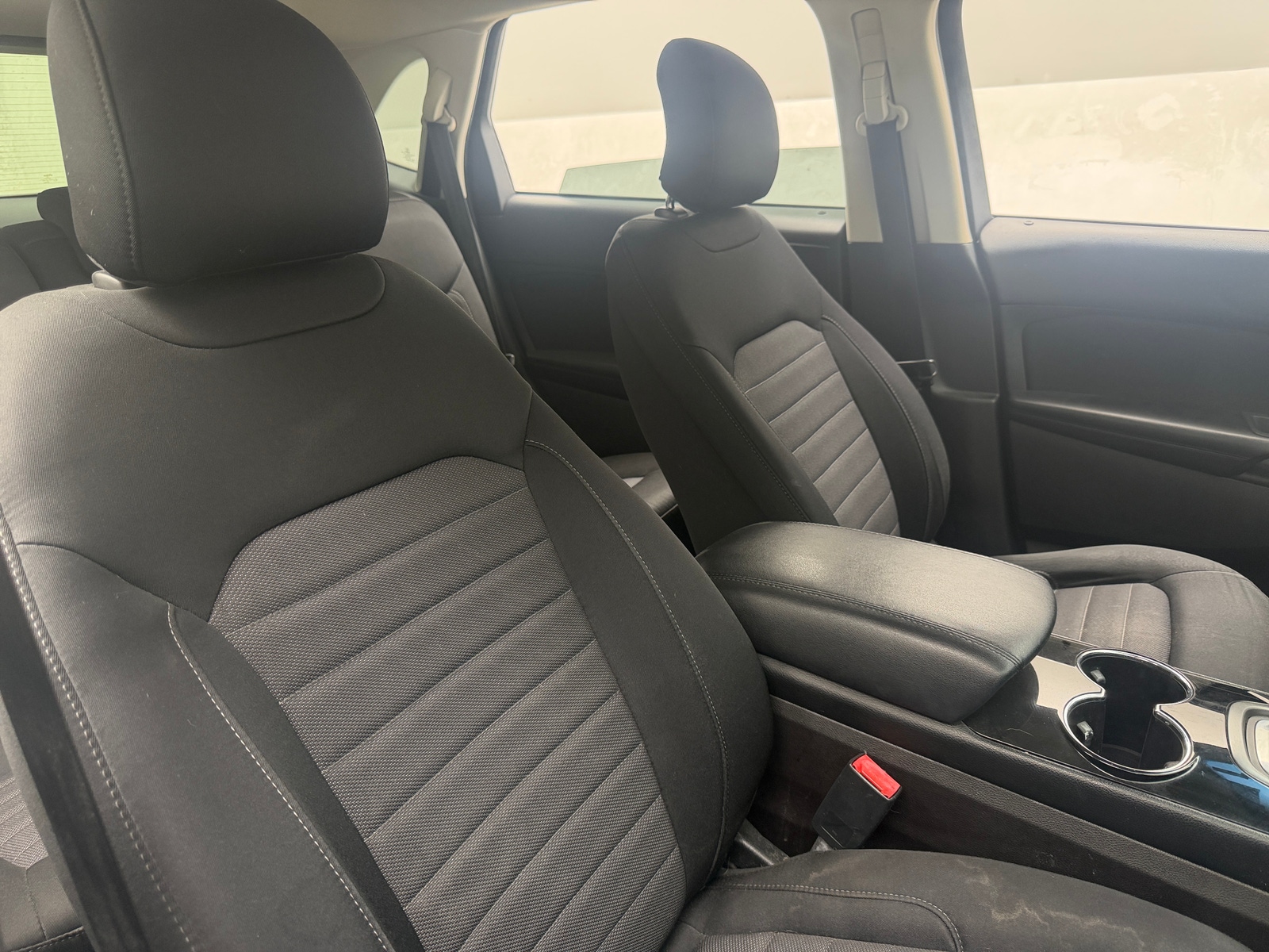 Thumbnail: 2017 Ford Edge - 2