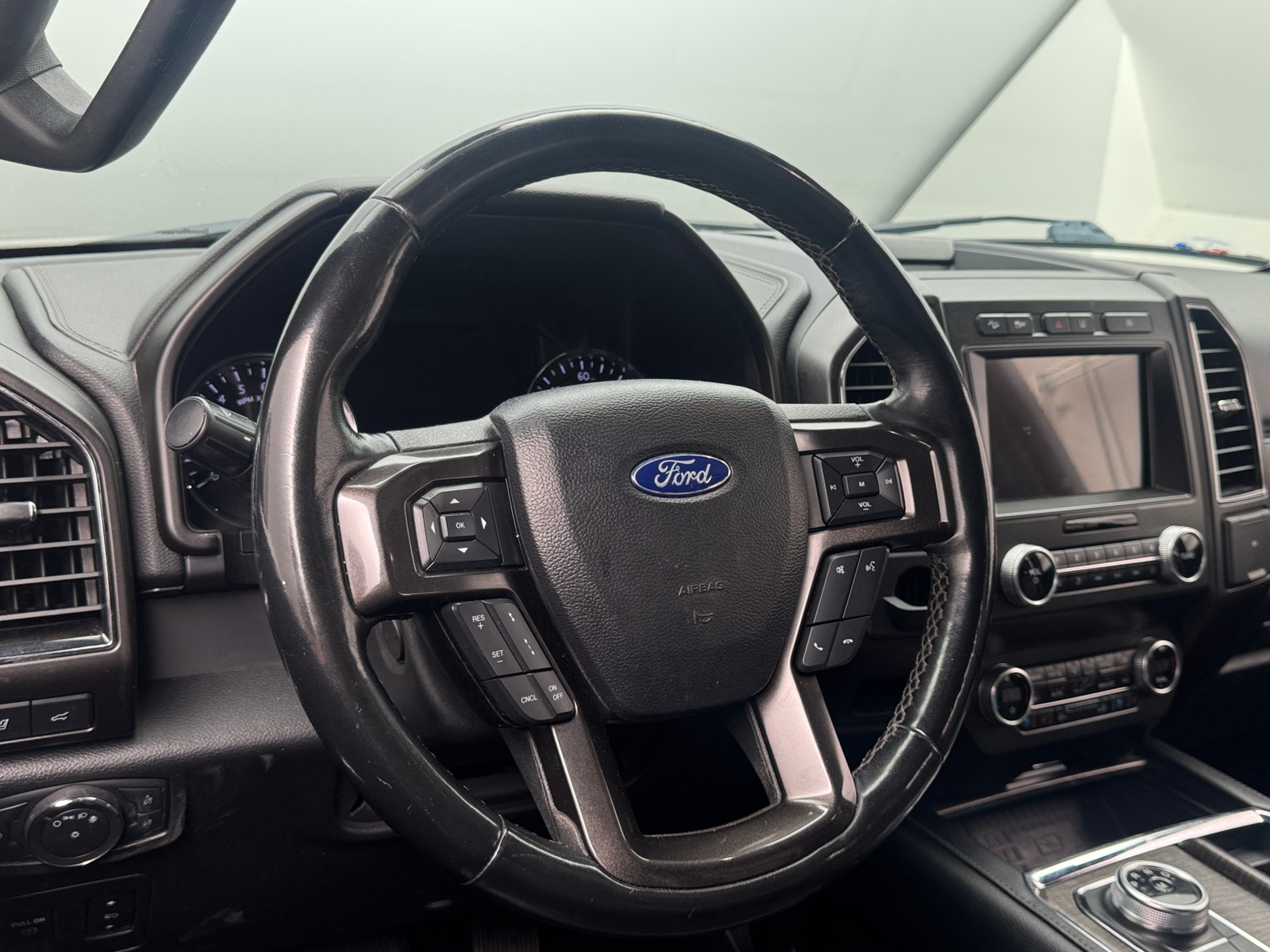 Thumbnail: 2021 Ford Expedition - 4