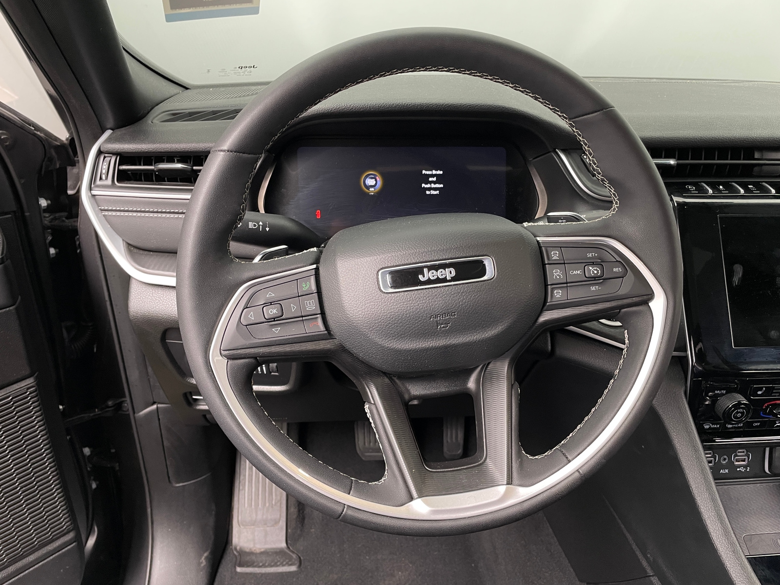 Thumbnail: 2025 Jeep Grand Cherokee - 5