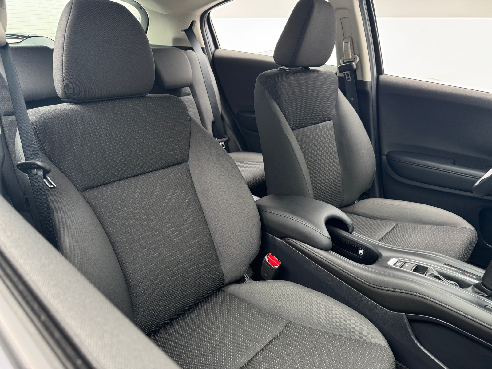 Thumbnail: 2019 Honda HR-V - 2