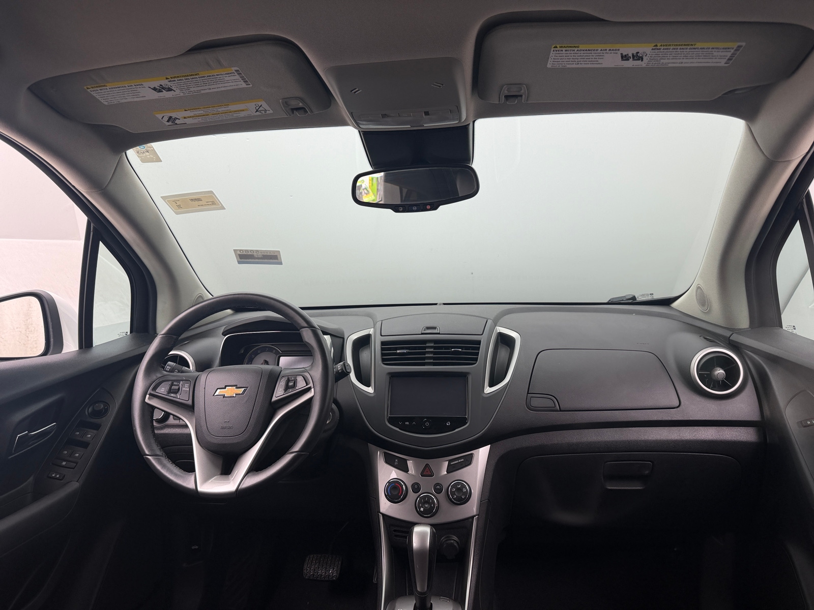 Thumbnail: 2015 Chevrolet Trax - 2