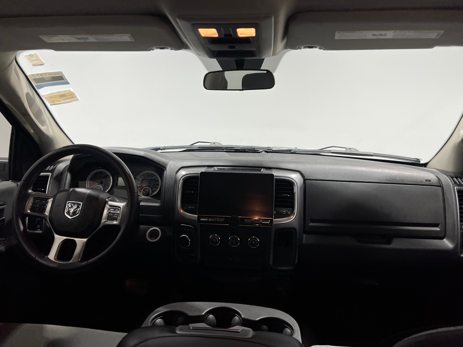 Thumbnail: 2021 RAM 1500 Classic - 3