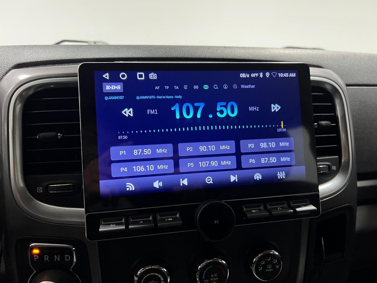Thumbnail: 2021 RAM 1500 Classic - 4