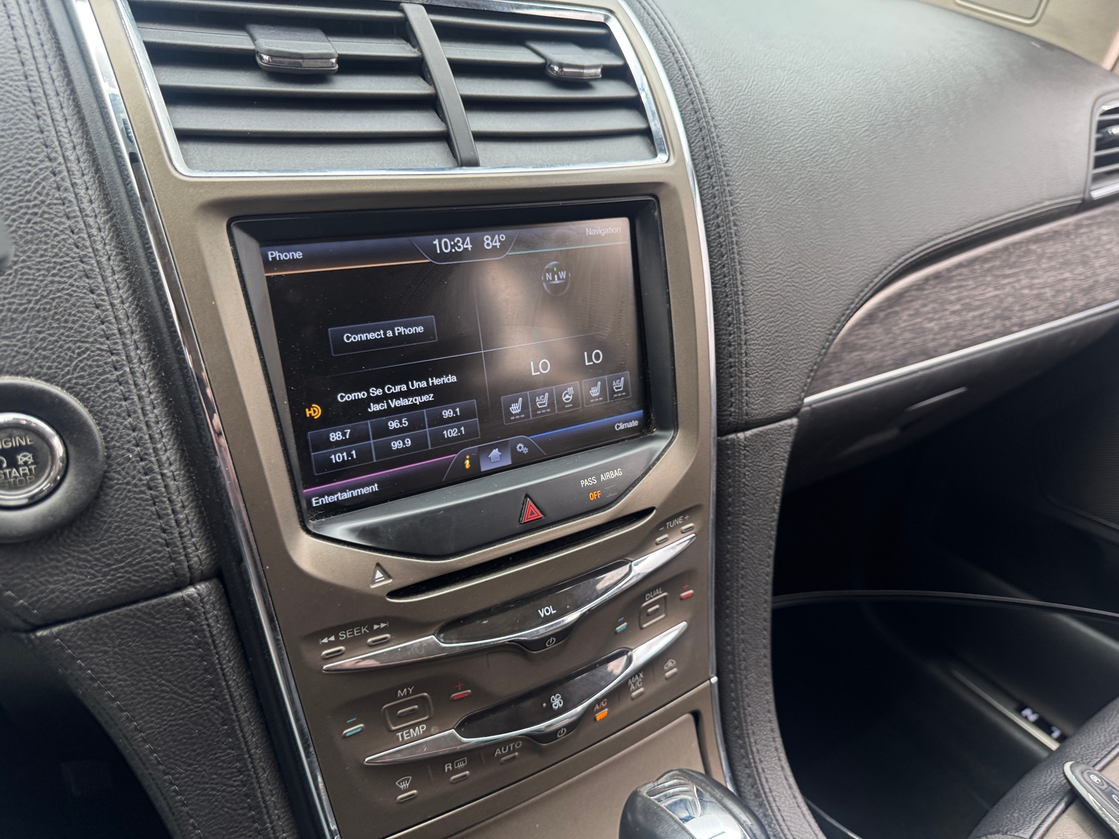 Thumbnail: 2013 Lincoln MKX - 3