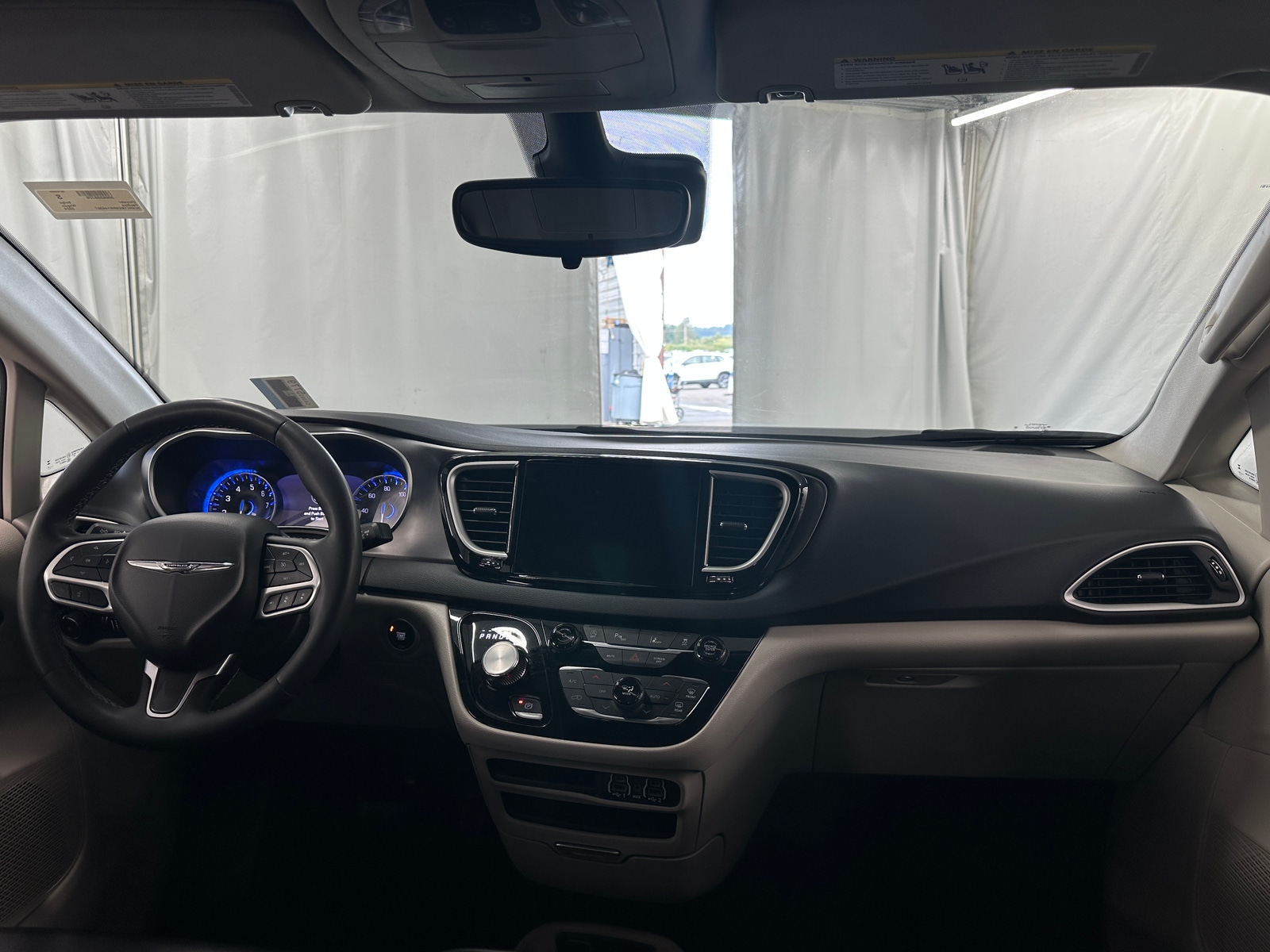Thumbnail: 2024 Chrysler Pacifica - 2