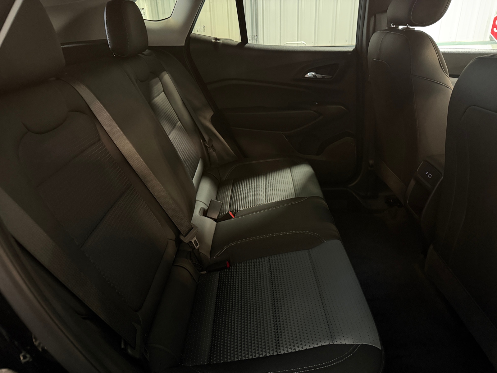Thumbnail: 2026 Chevrolet Trax - 5