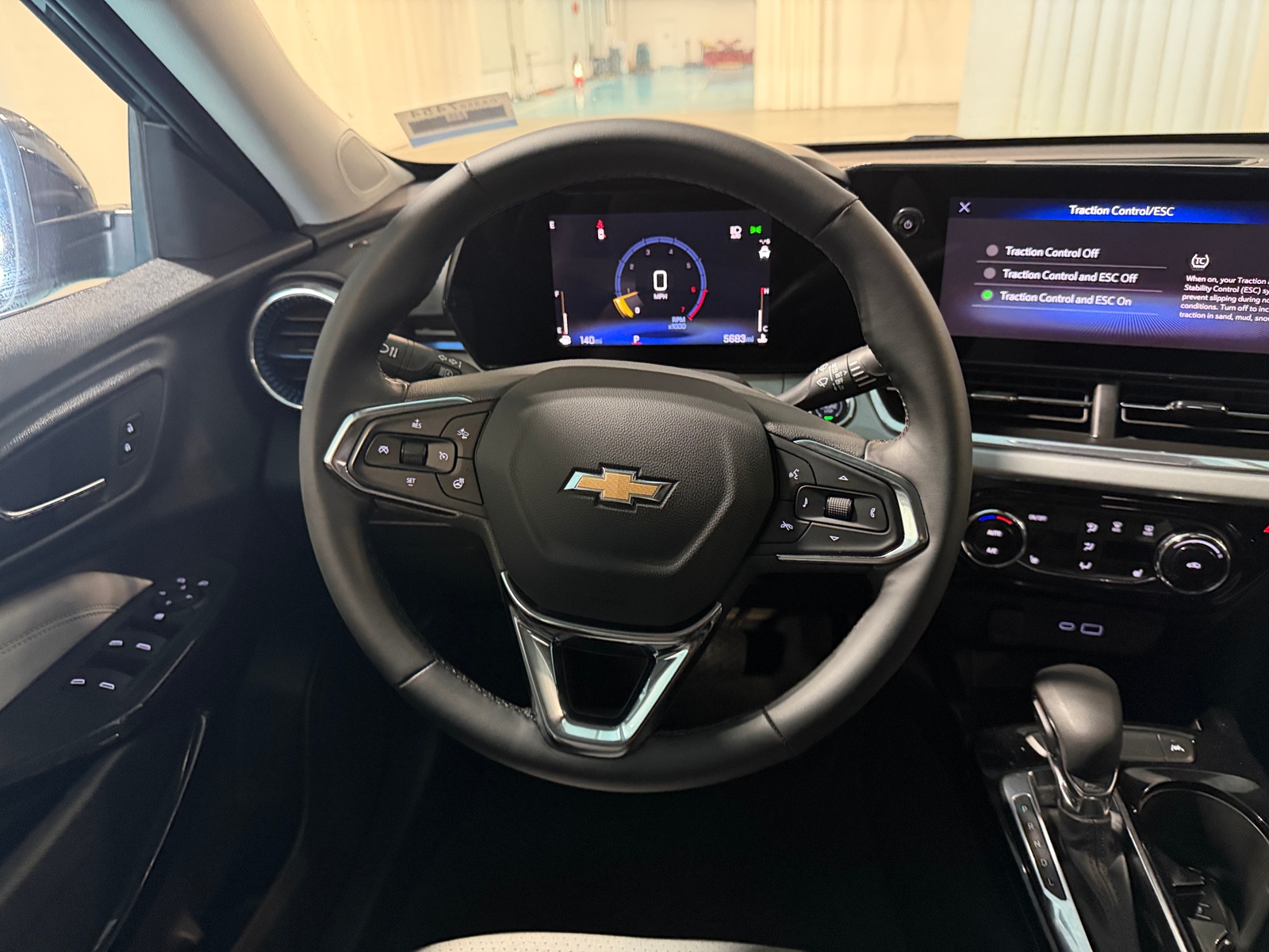 Thumbnail: 2026 Chevrolet Trax - 4
