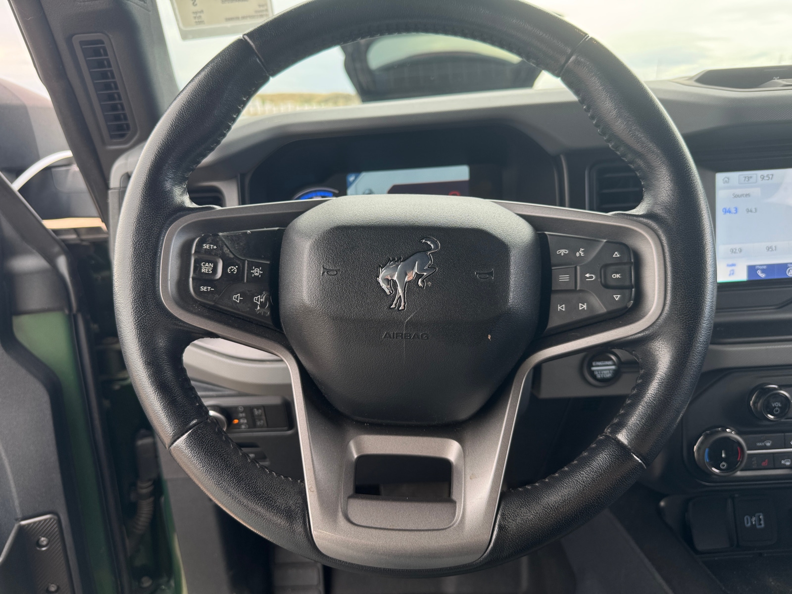 Thumbnail: 2022 Ford Bronco - 5