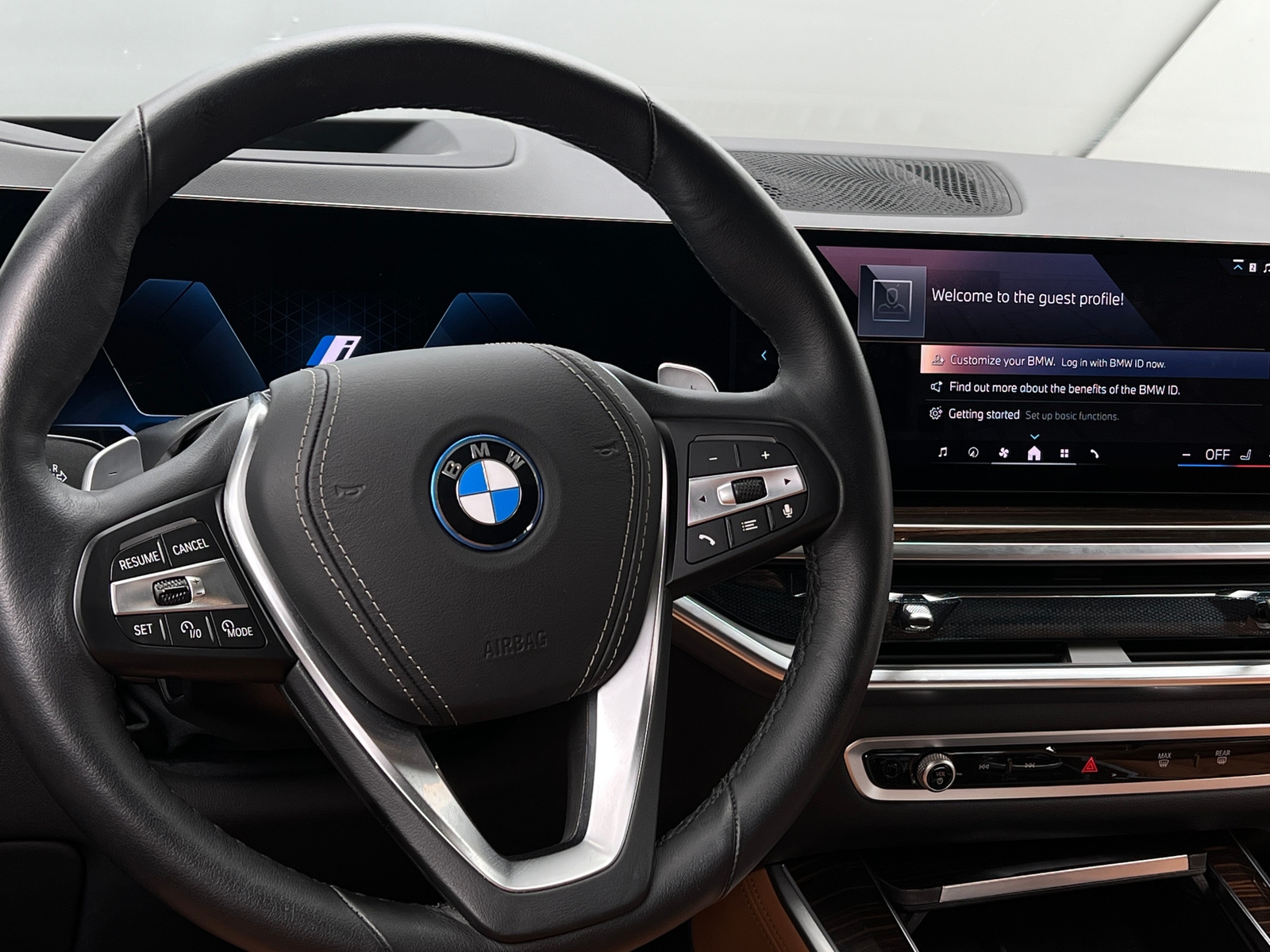Thumbnail: 2026 BMW X5 - 4