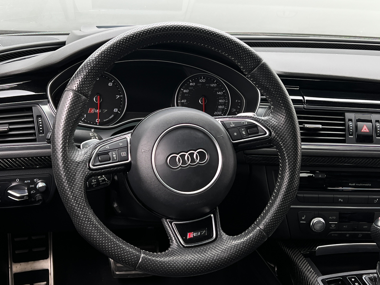 Thumbnail: 2015 Audi RS 7 - 4