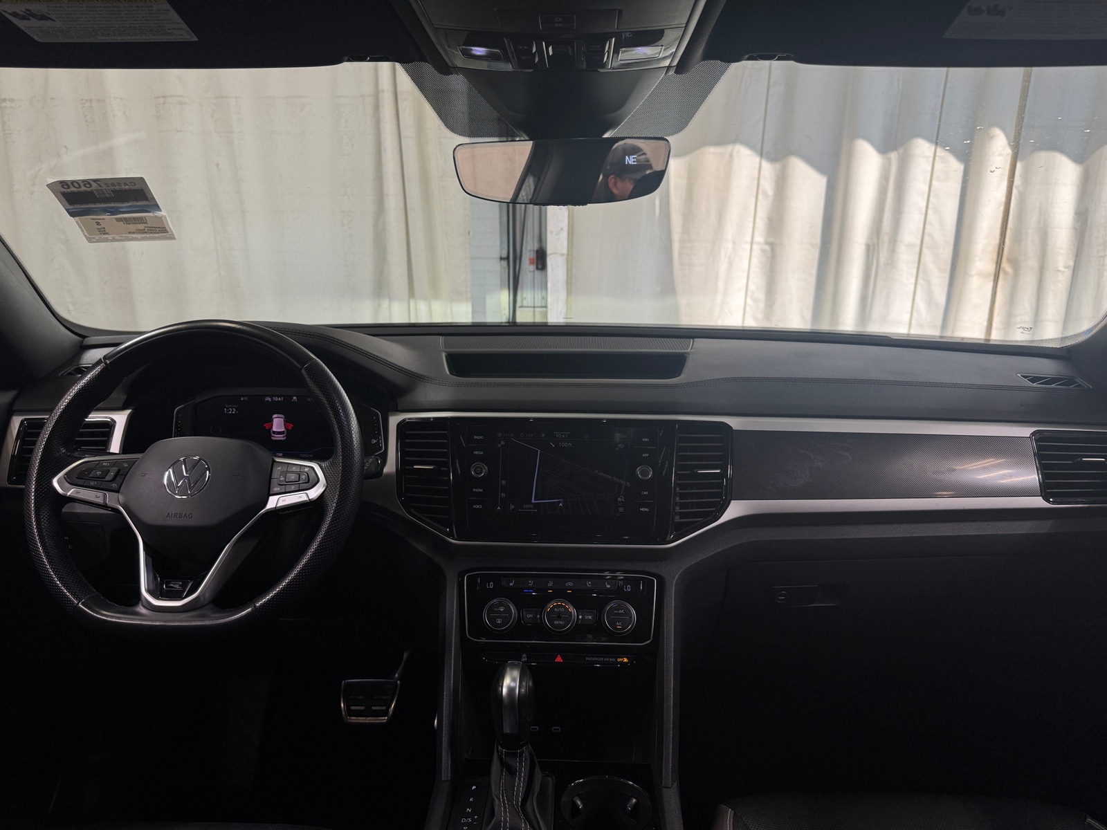 Thumbnail: 2021 Volkswagen Atlas - 2