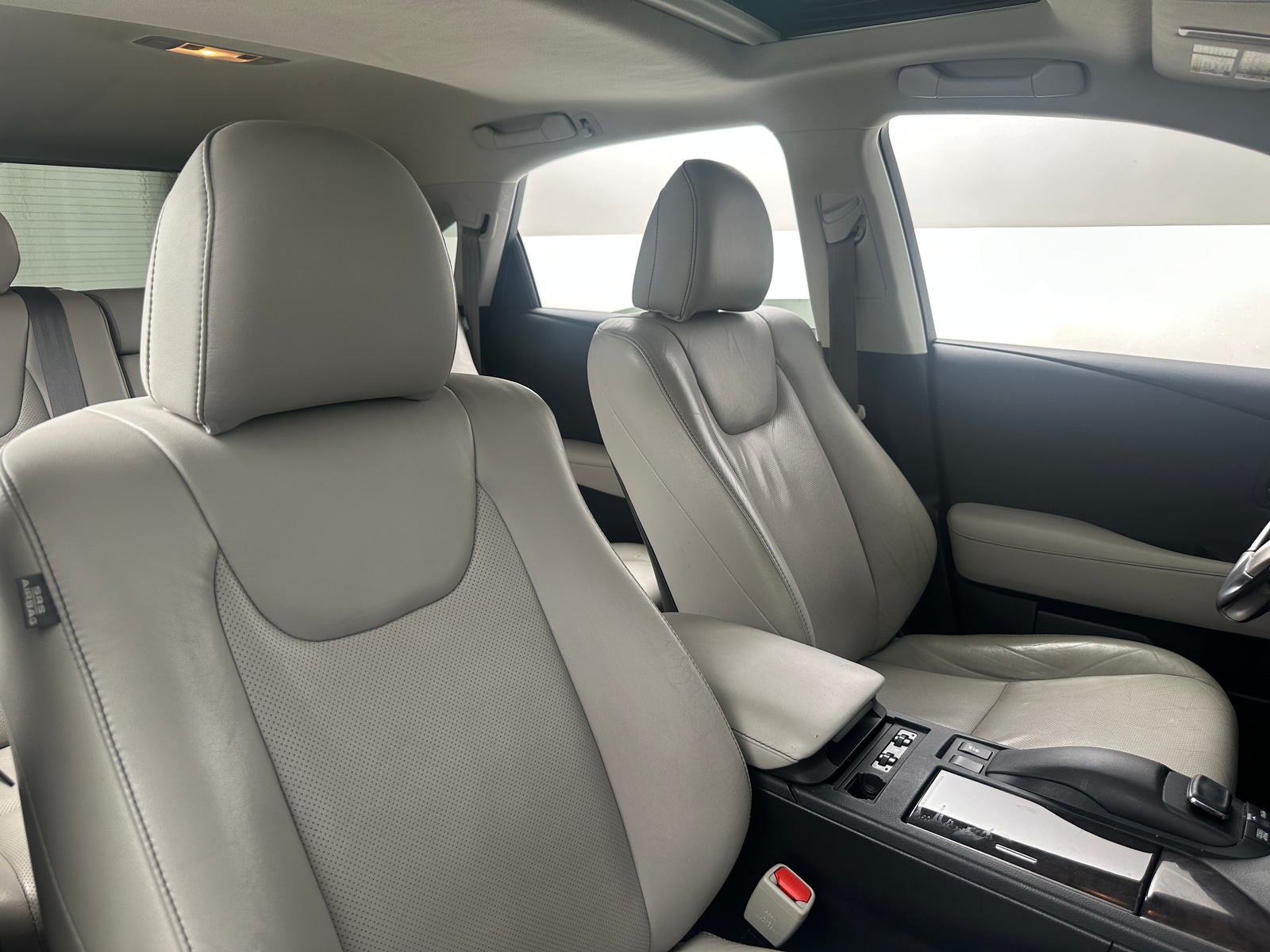 Thumbnail: 2015 Lexus RX - 2
