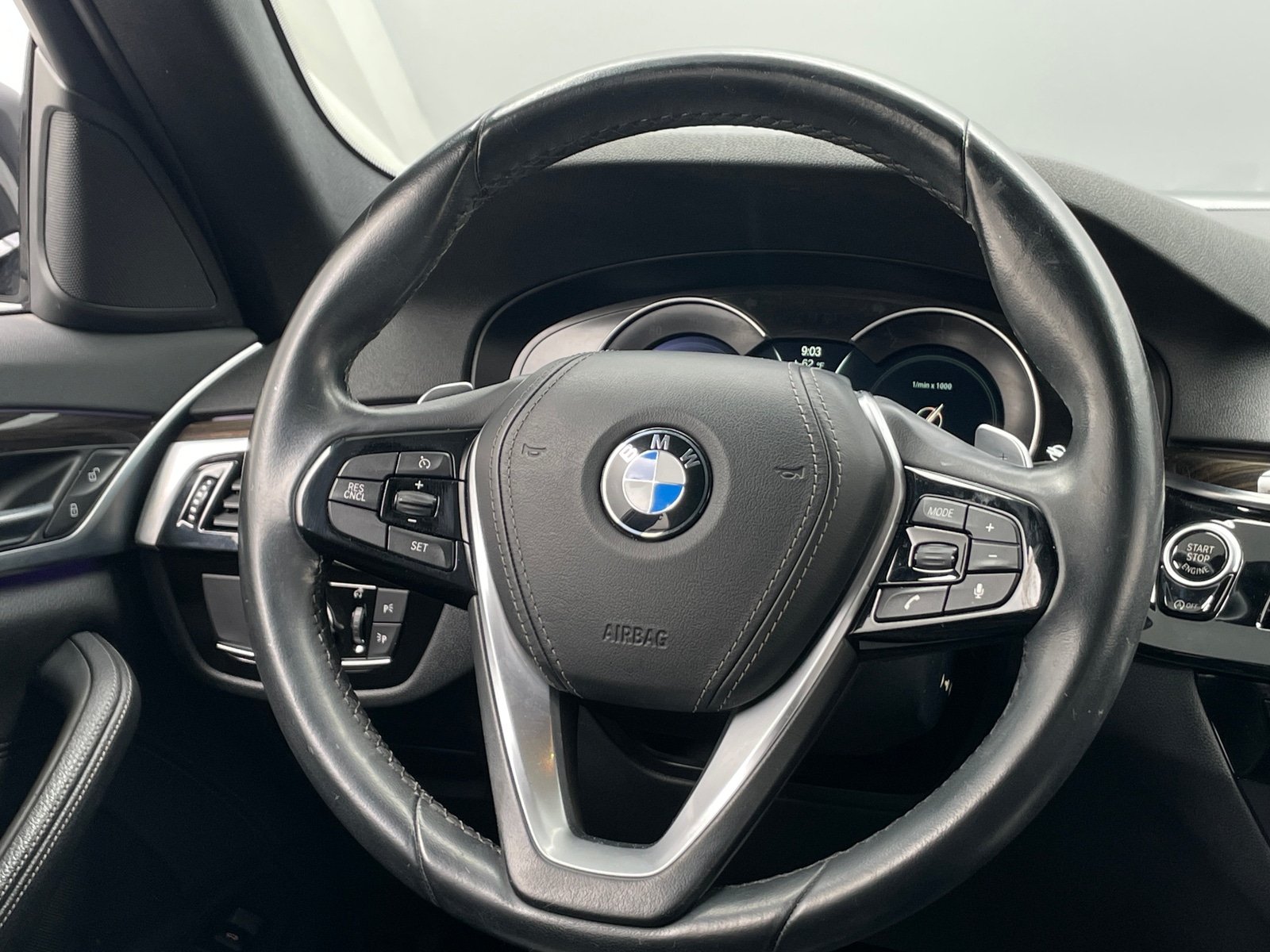 Thumbnail: 2019 BMW 5 Series - 4