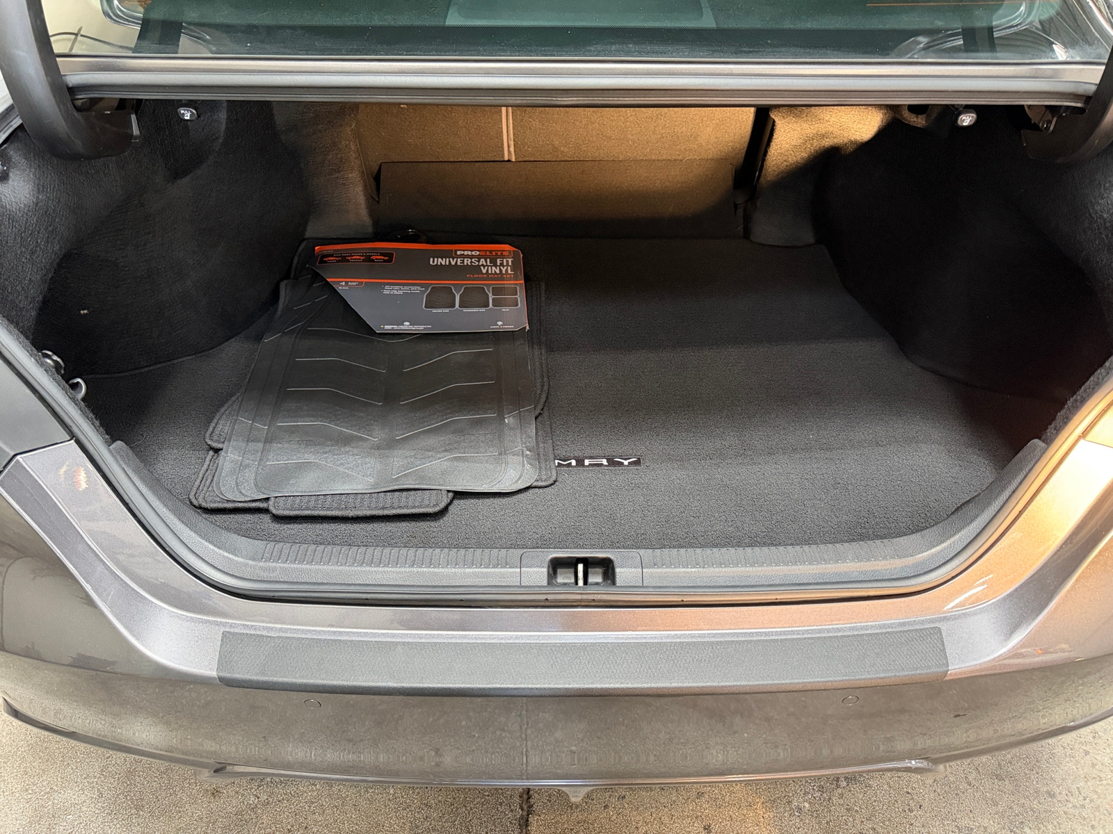 Thumbnail: 2019 Toyota Camry - 6