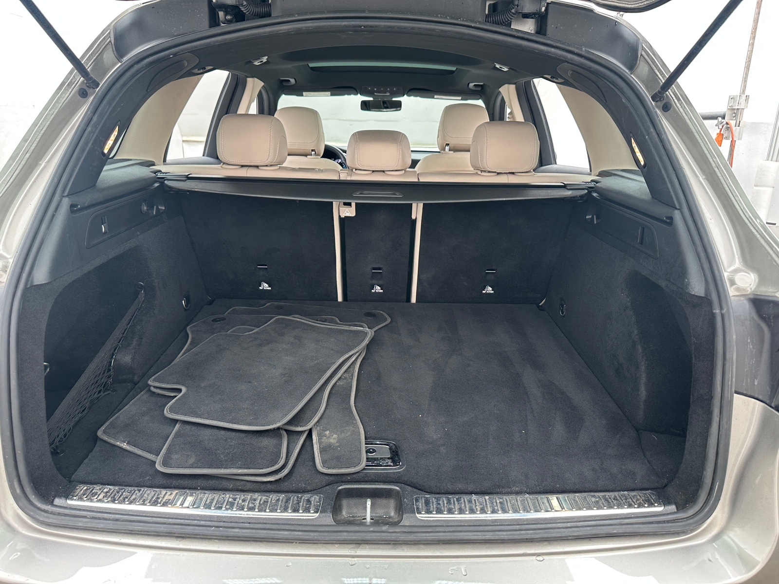 Thumbnail: 2021 Mercedes-Benz GLC - 6