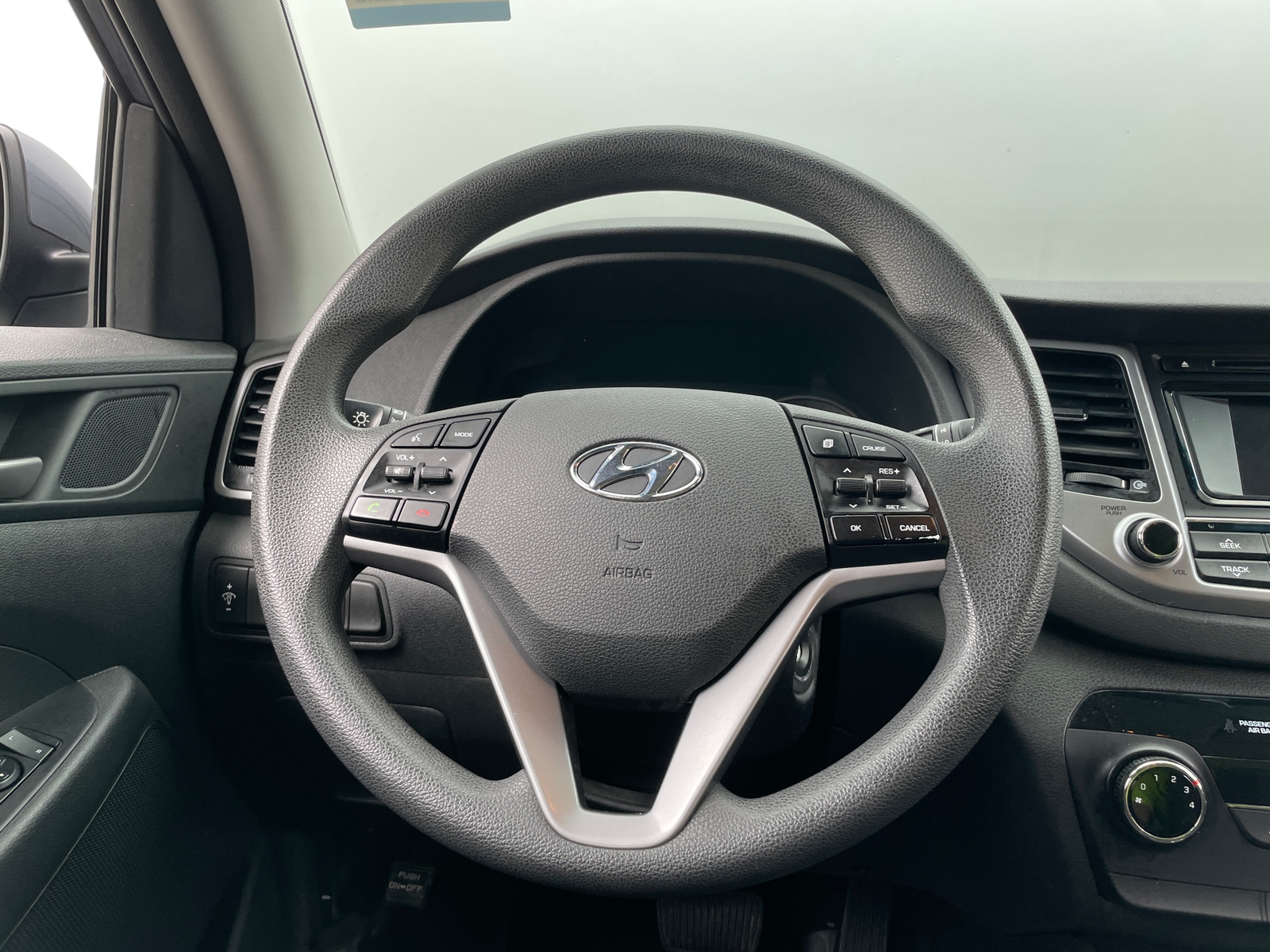 Thumbnail: 2018 Hyundai Tucson - 5