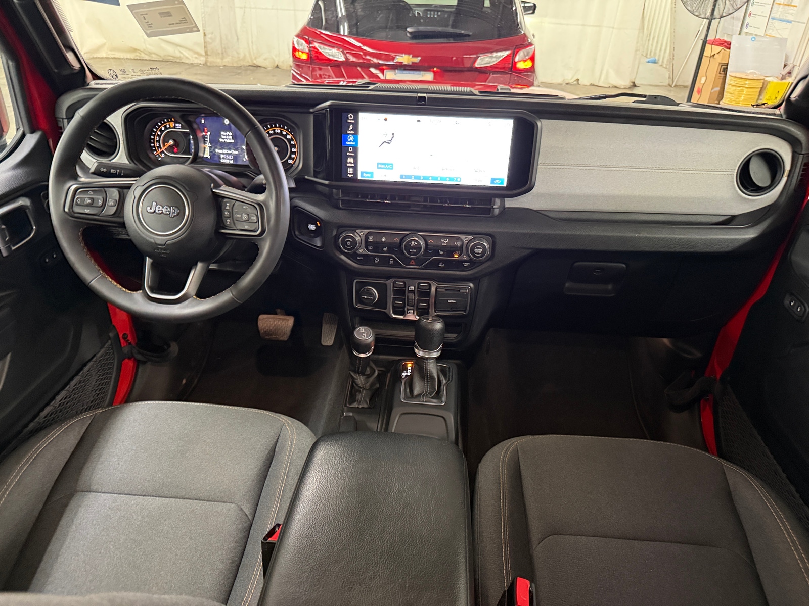 Thumbnail: 2024 Jeep Gladiator - 3