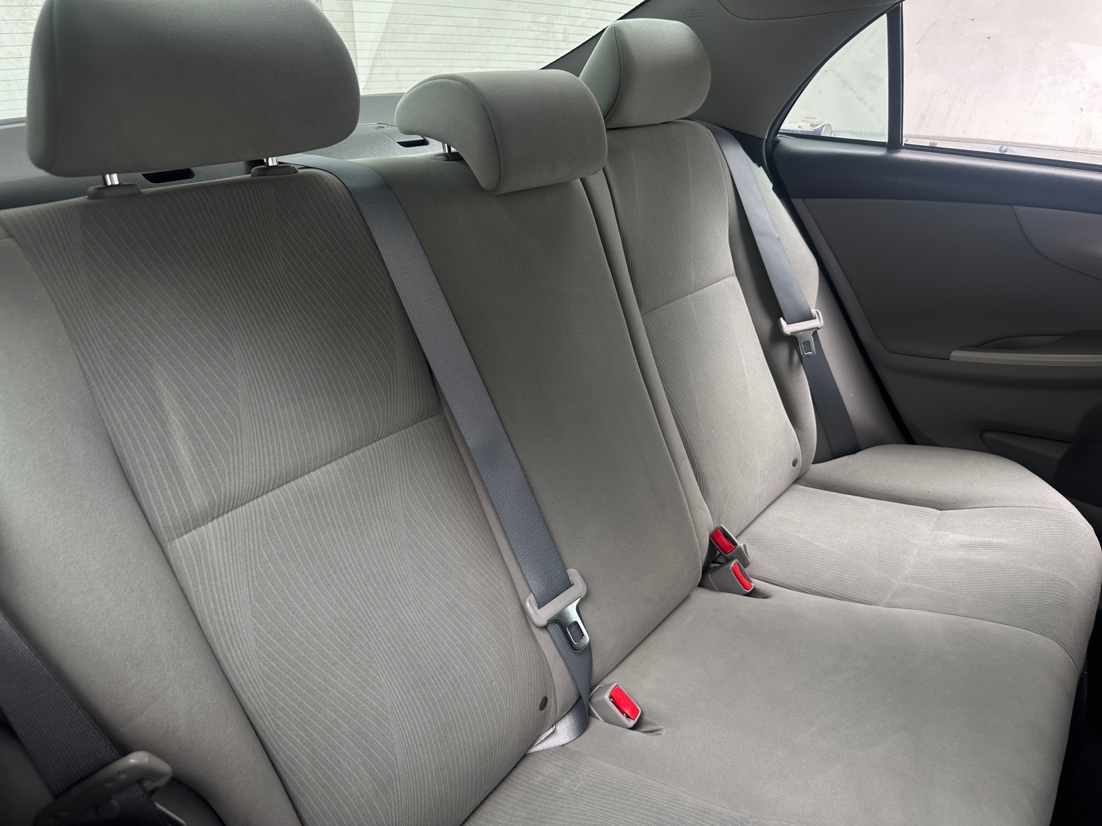 Thumbnail: 2013 Toyota Corolla - 6