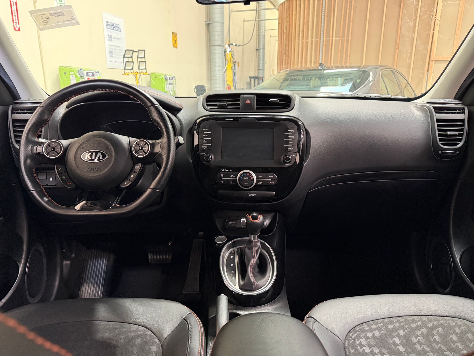 Thumbnail: 2019 Kia Soul - 3