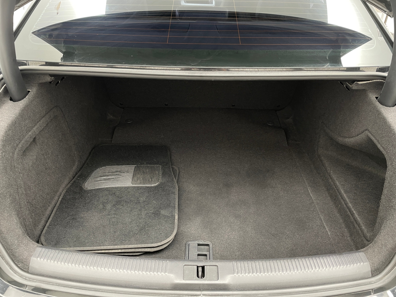 Thumbnail: 2013 Audi A4 - 6