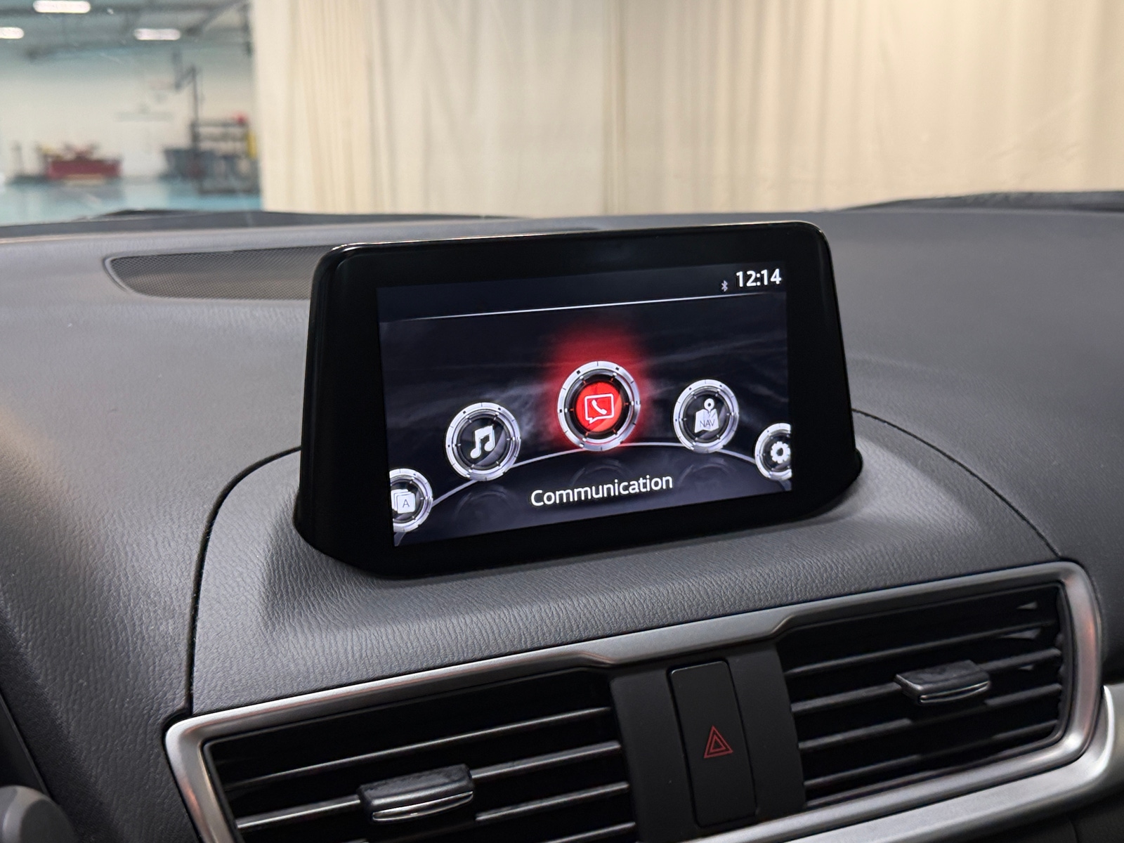 Thumbnail: 2018 Mazda Mazda3 - 3