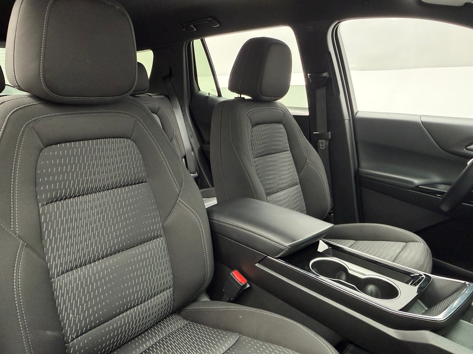 Thumbnail: 2025 Chevrolet Equinox - 2