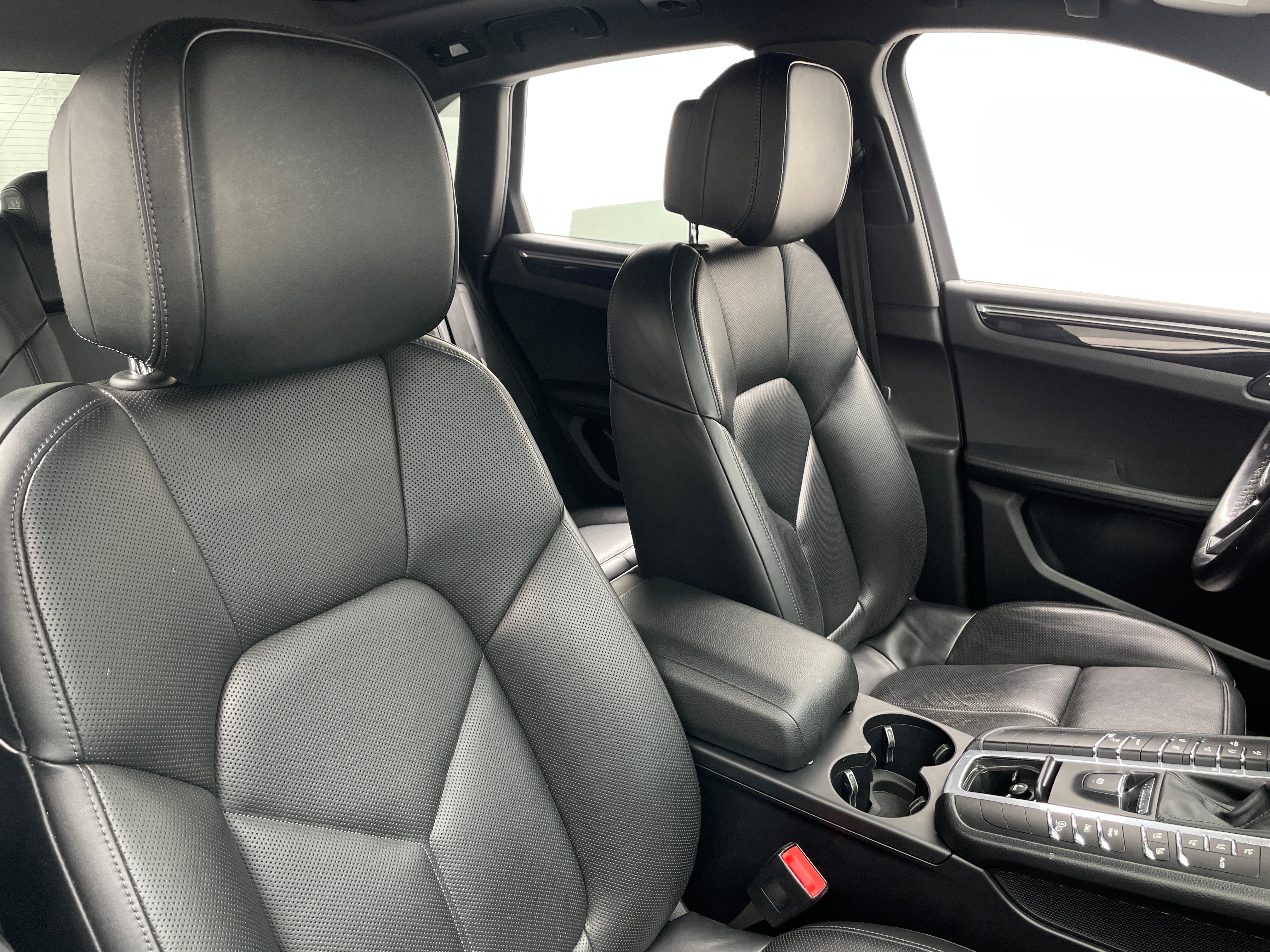 2018 Porsche Macan S