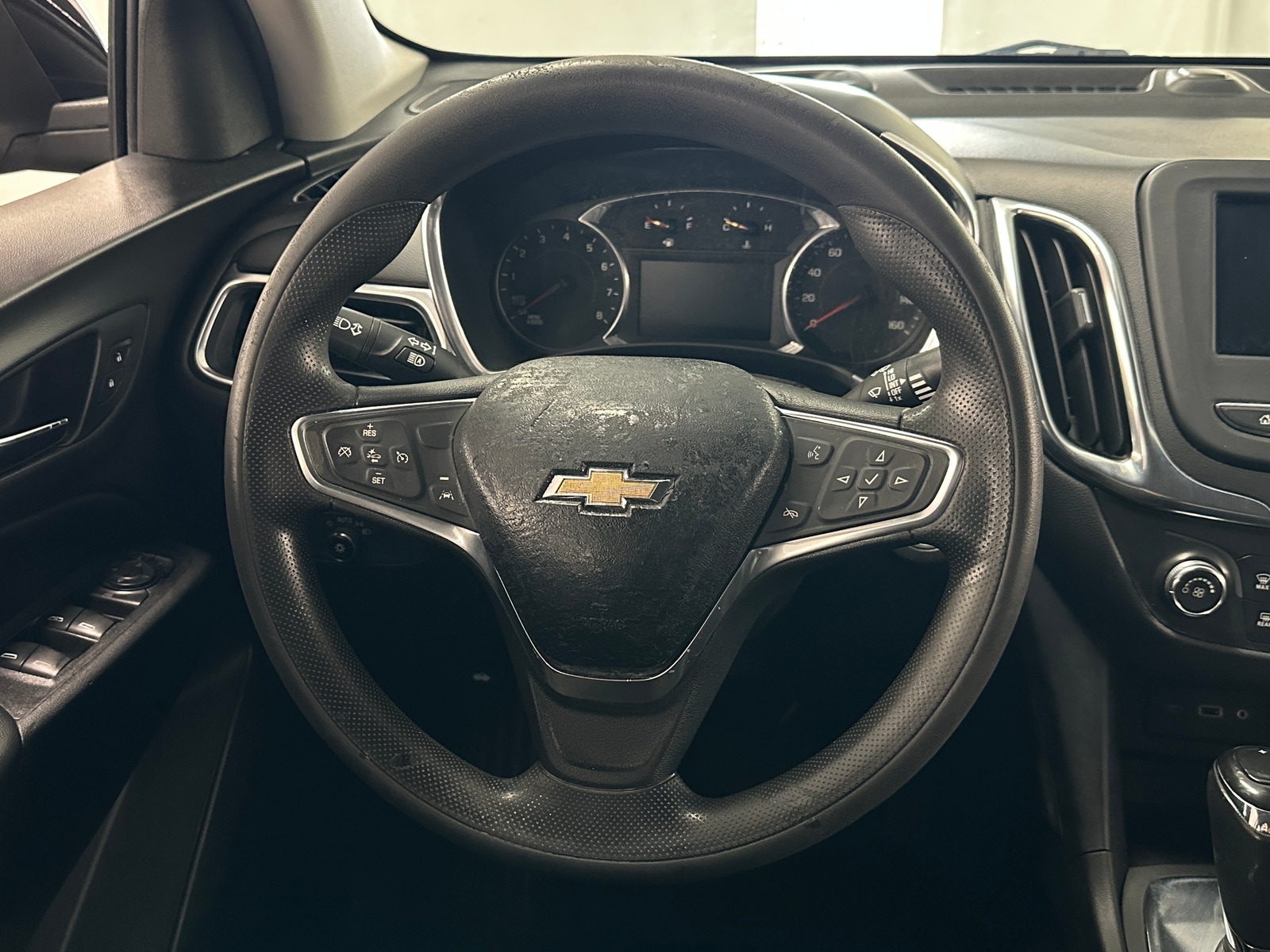 Thumbnail: 2021 Chevrolet Equinox - 5