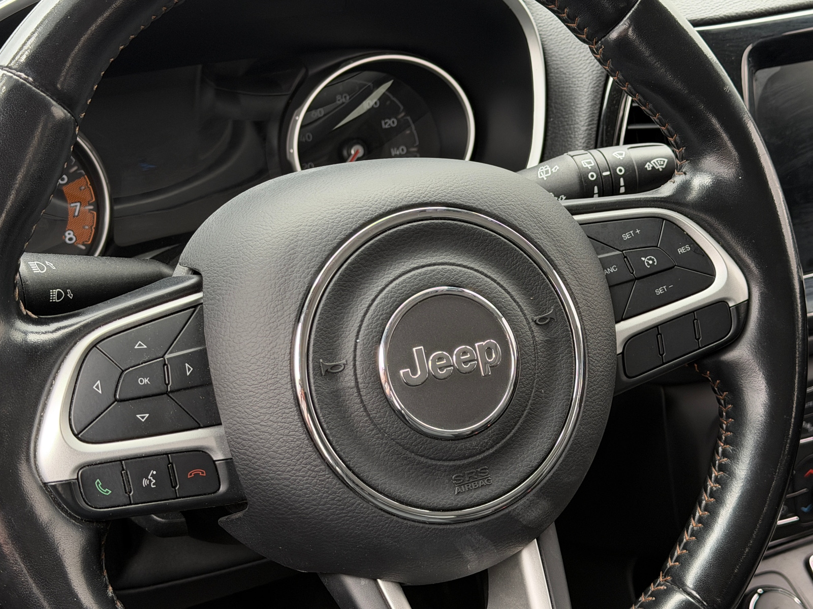 Thumbnail: 2020 Jeep Compass - 4