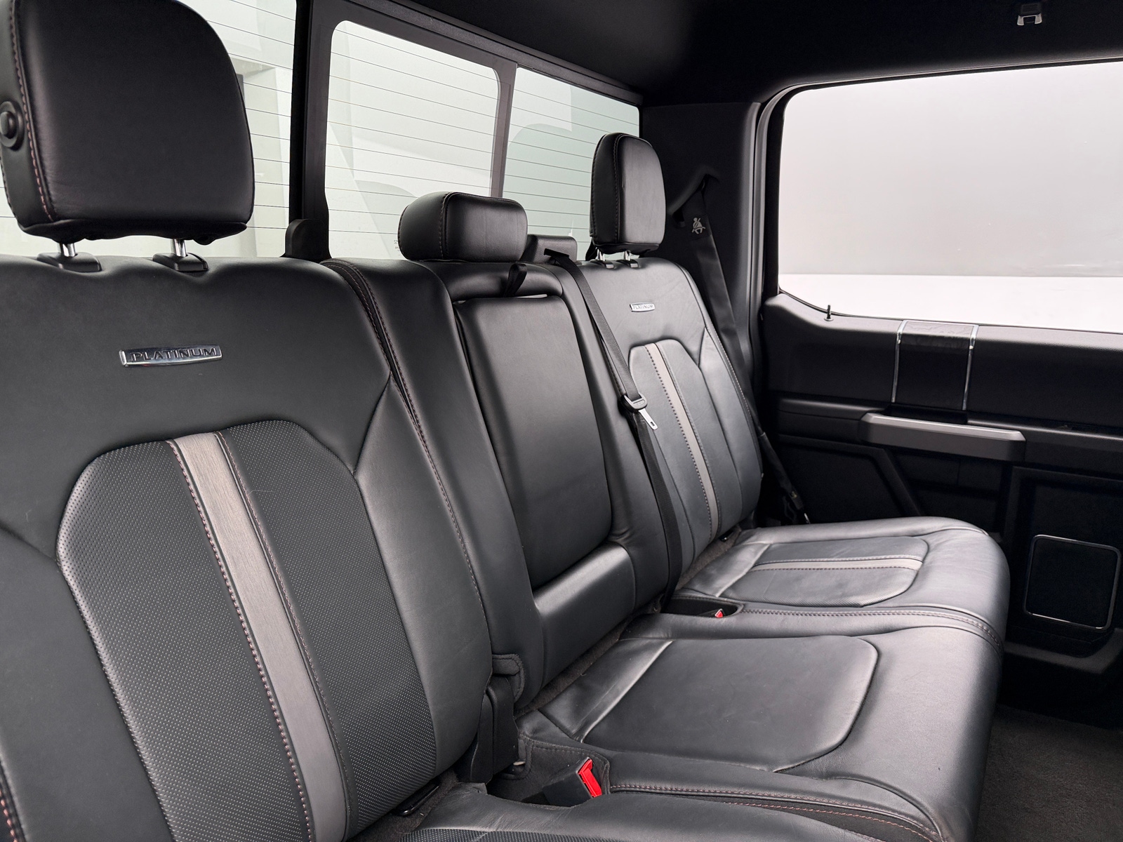 Thumbnail: 2019 Ford Econoline - 5
