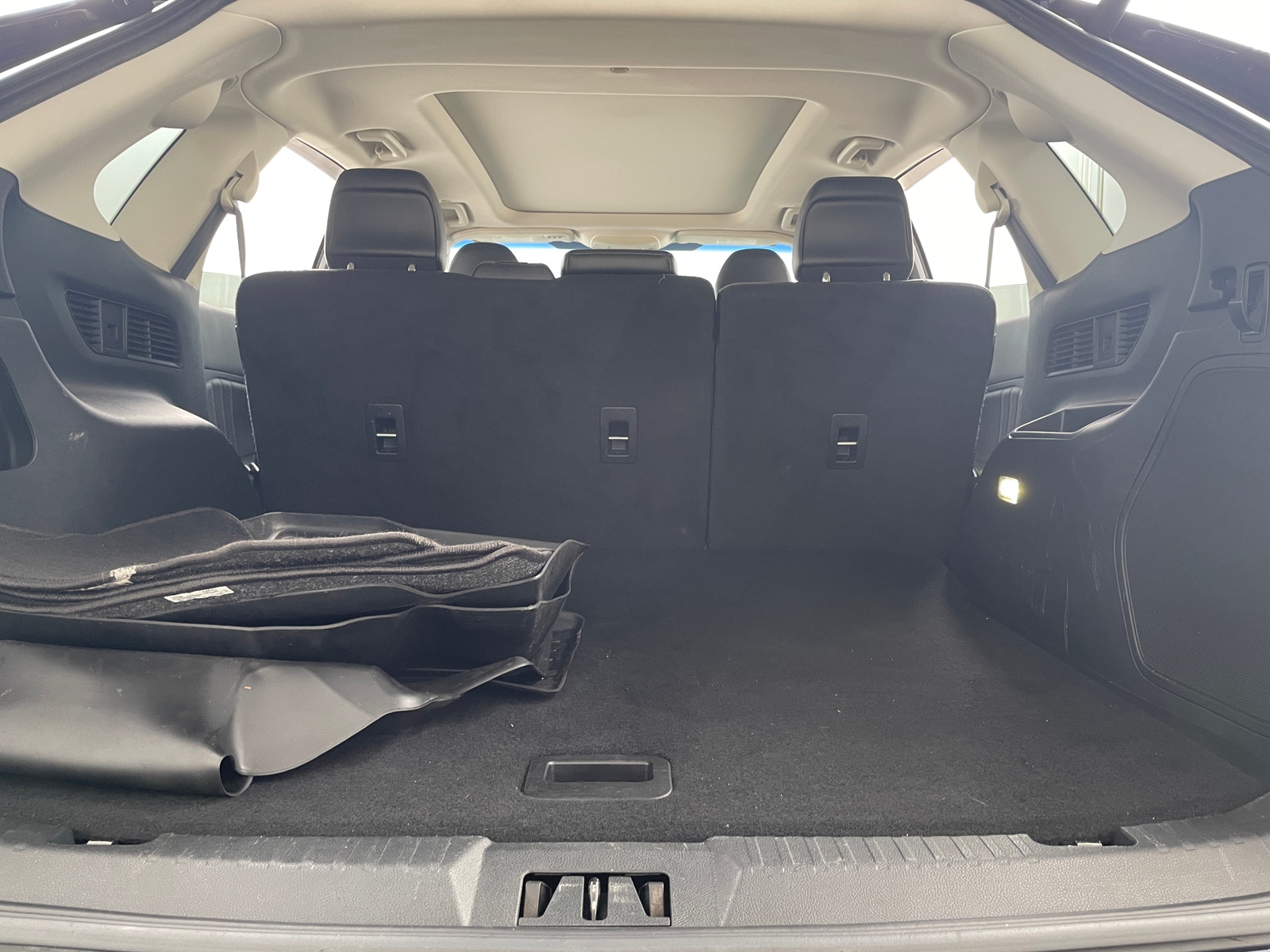 Thumbnail: 2016 Ford Edge - 6