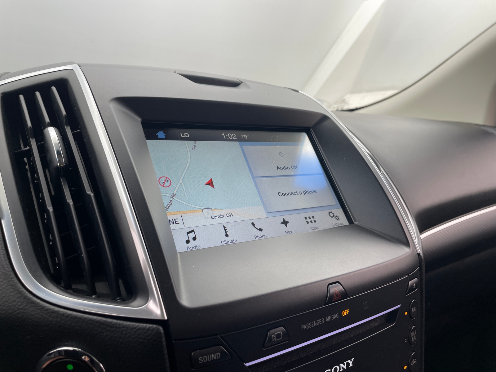 Thumbnail: 2016 Ford Edge - 3