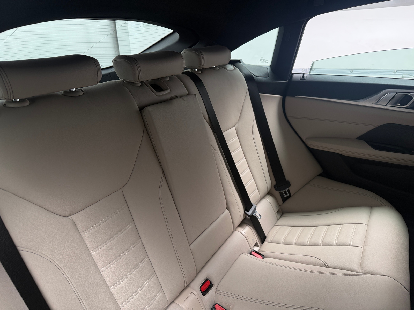 Thumbnail: 2023 BMW i4 - 5