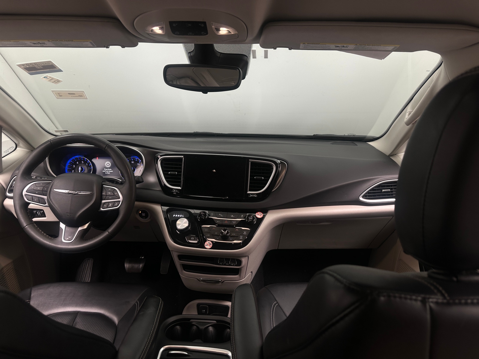 Thumbnail: 2024 Chrysler Pacifica - 2