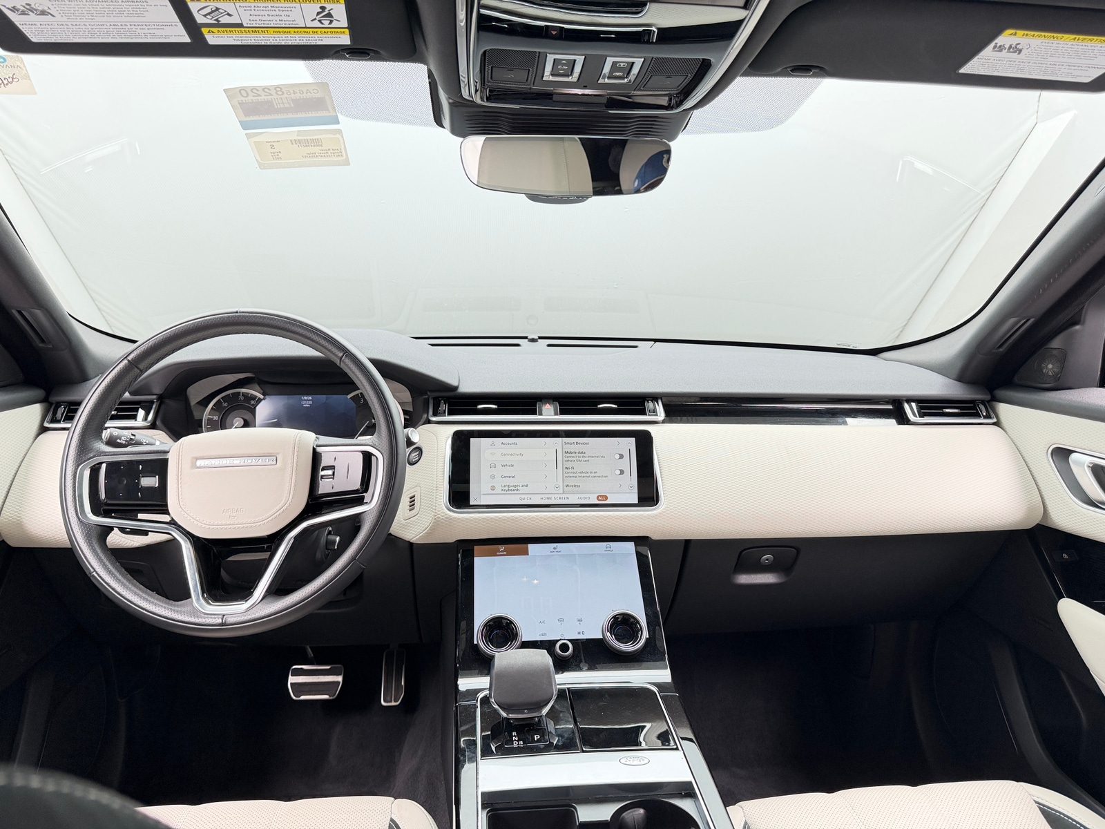 Thumbnail: 2023 Land Rover Range Rover Velar - 3