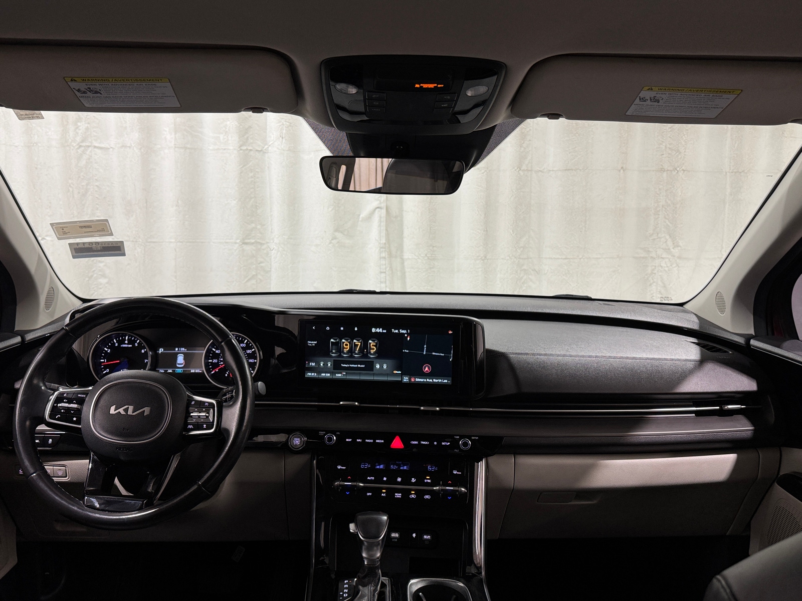 Thumbnail: 2022 Kia Carnival - 2