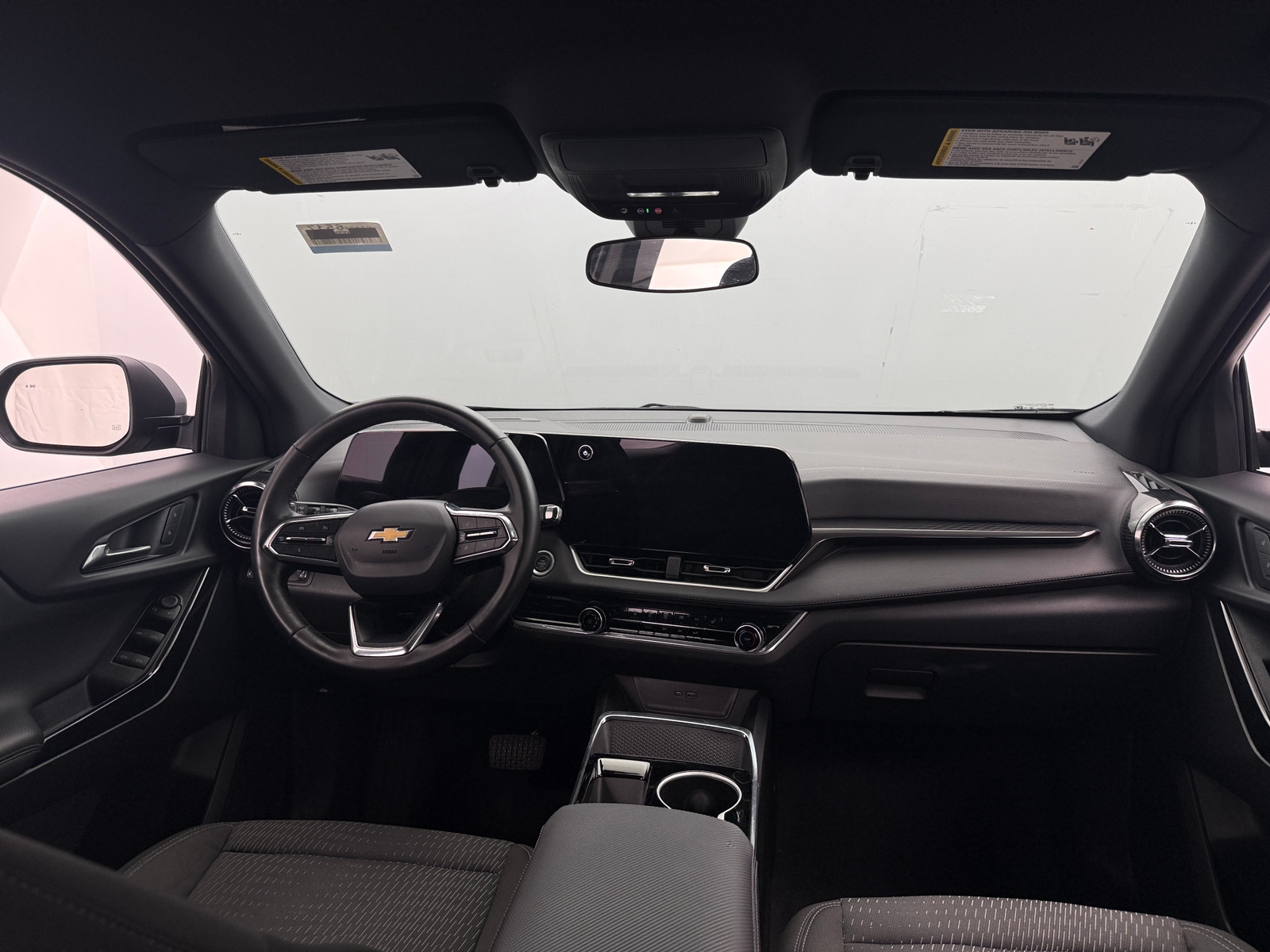Thumbnail: 2025 Chevrolet Equinox - 3