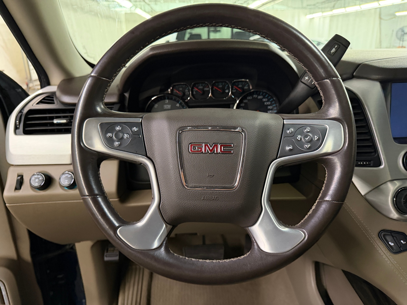 Thumbnail: 2020 GMC Yukon - 4