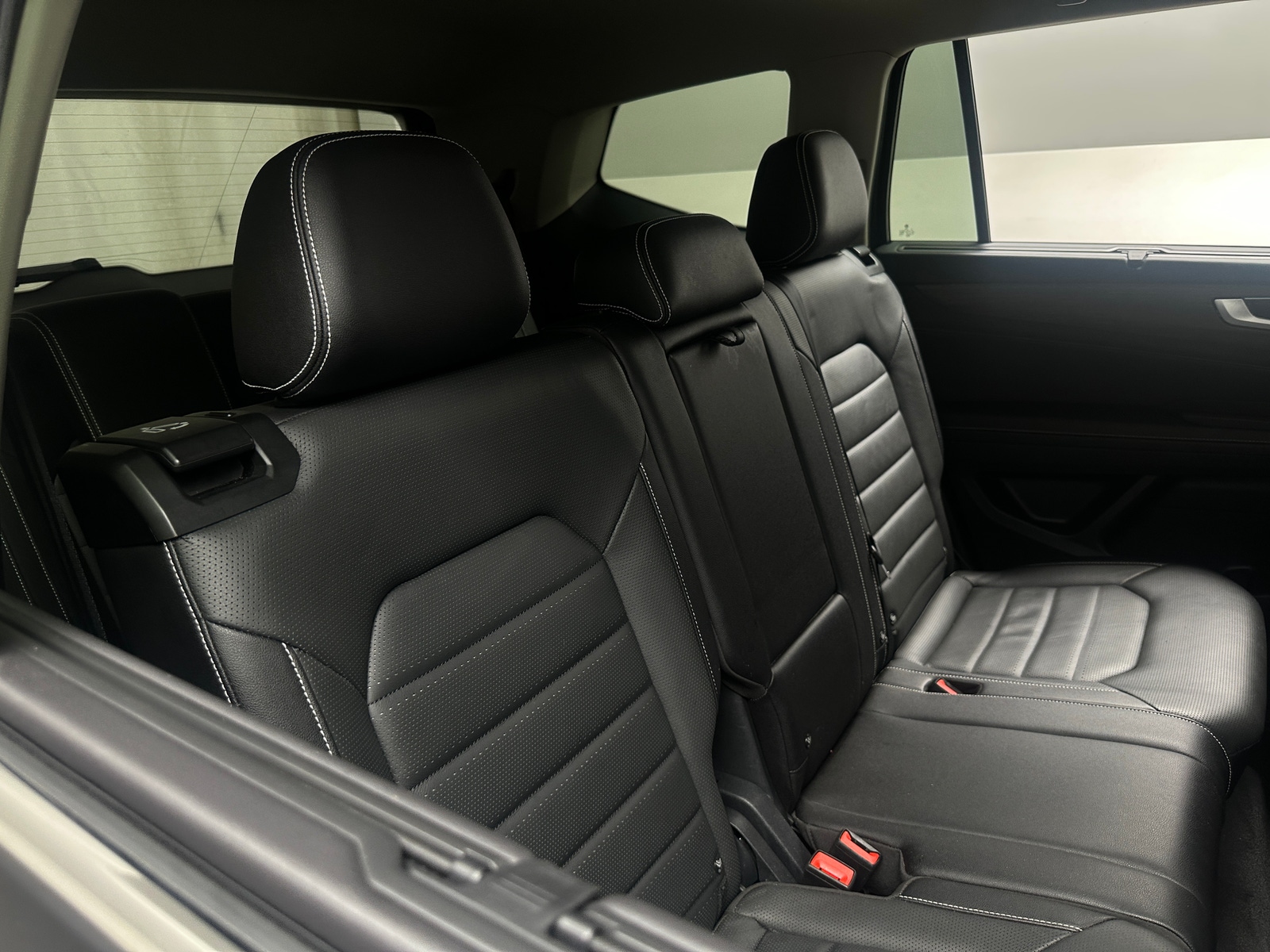 Thumbnail: 2025 Volkswagen Atlas - 6