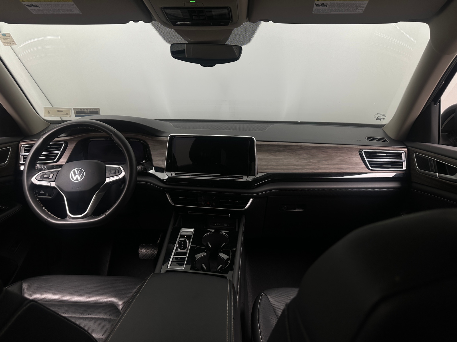 Thumbnail: 2025 Volkswagen Atlas - 3