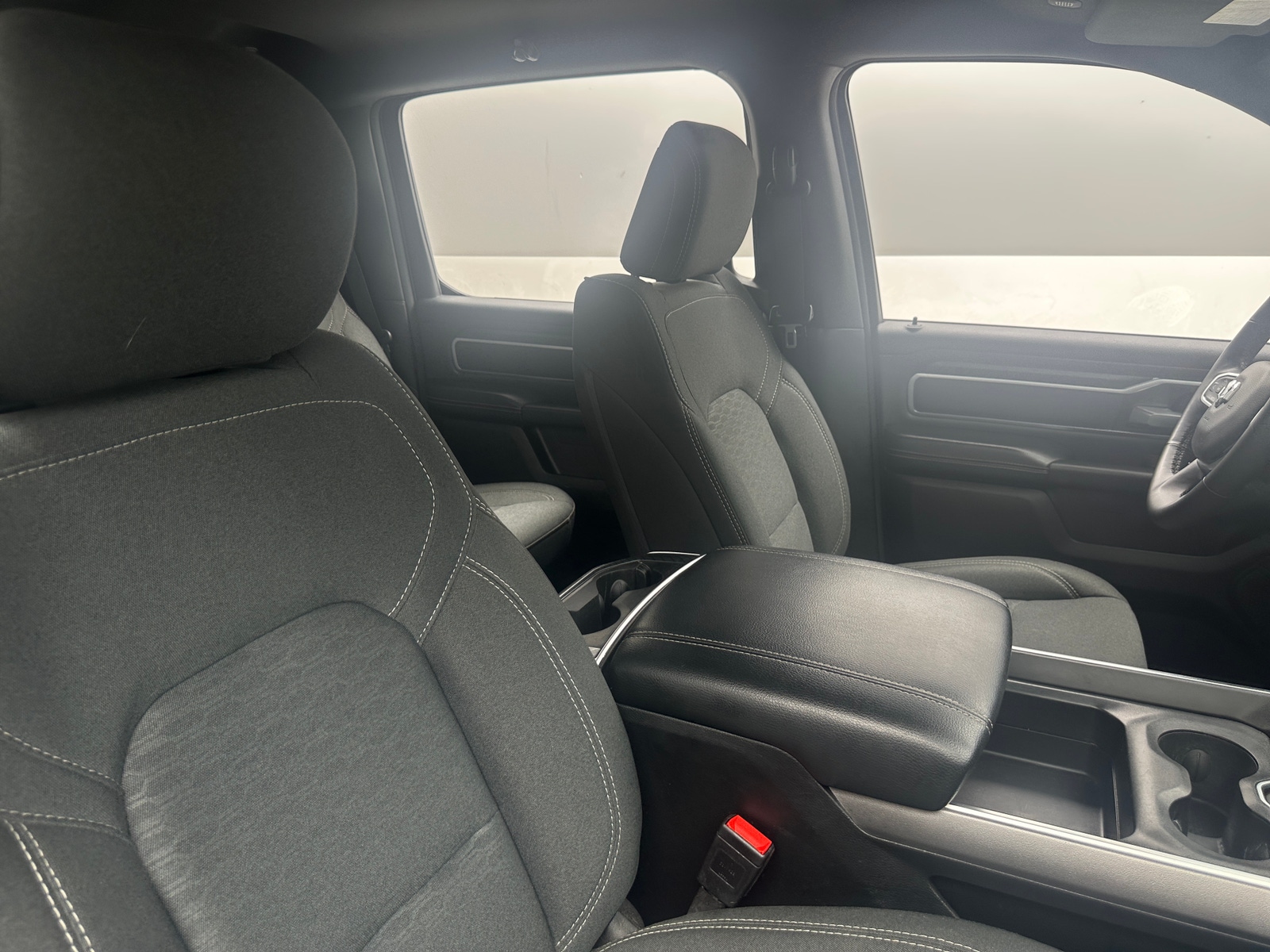 Thumbnail: 2025 RAM 1500 - 2