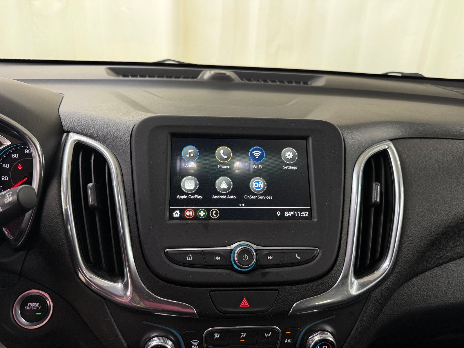 Thumbnail: 2019 Chevrolet Equinox - 4