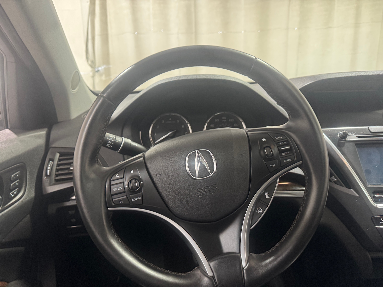 Thumbnail: 2020 Acura MDX - 4