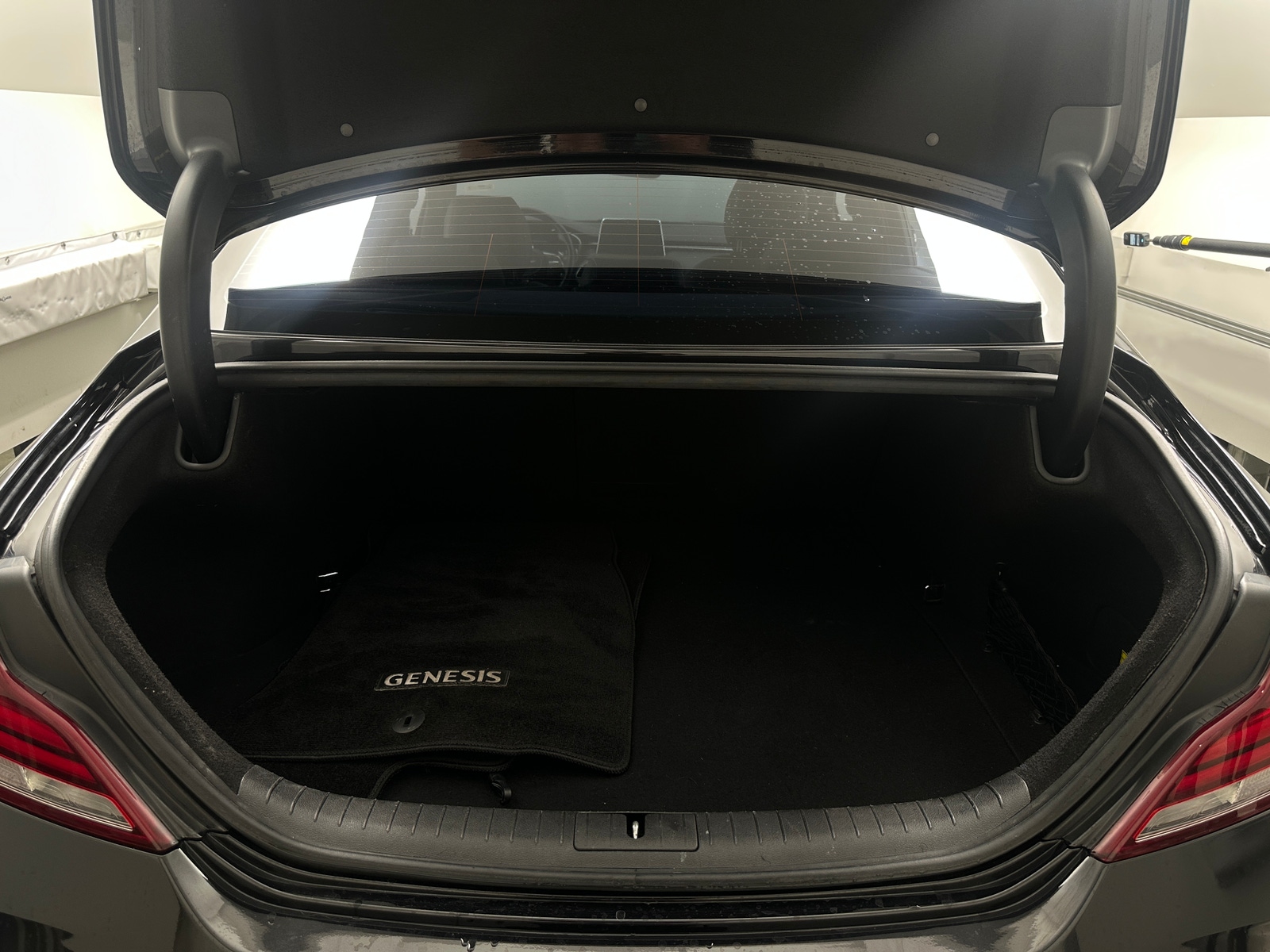 Thumbnail: 2021 Genesis G70 - 6