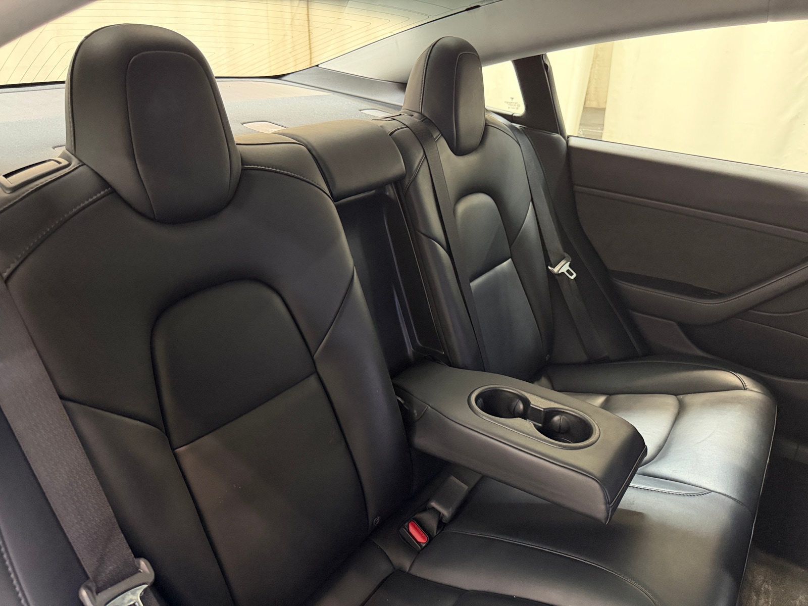 Thumbnail: 2019 Tesla Model 3 - 4