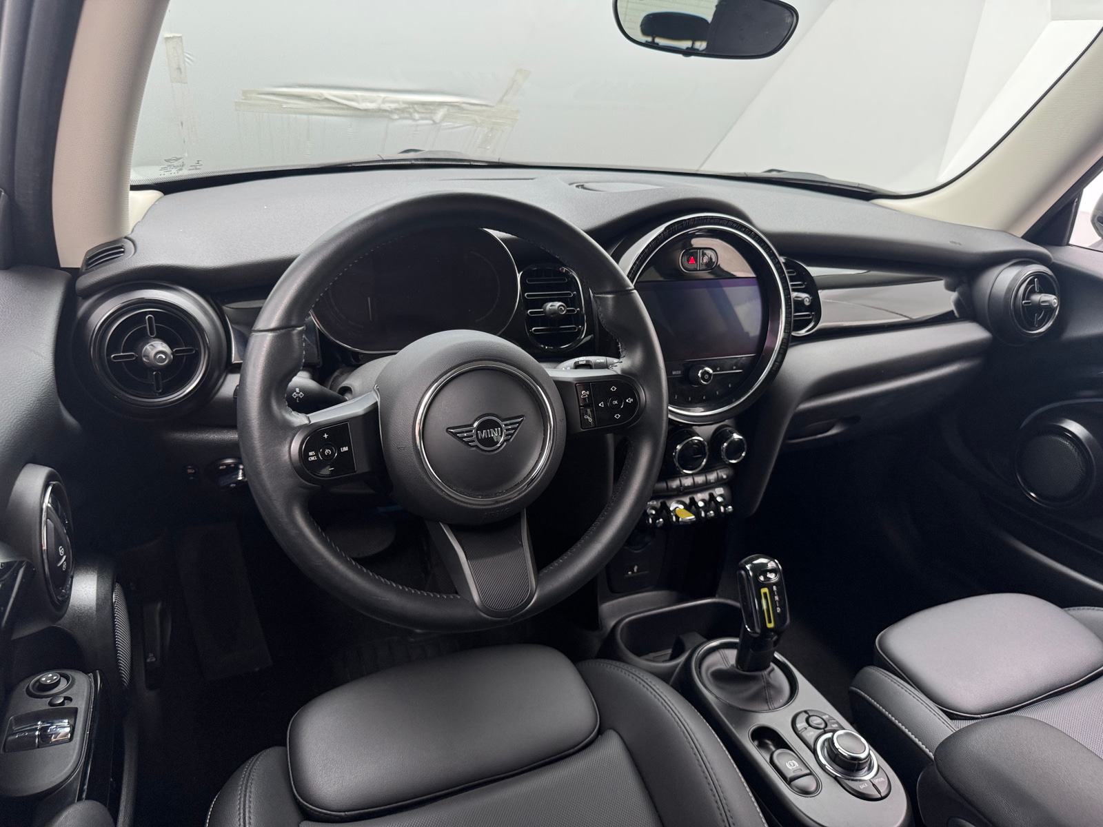 Thumbnail: 2023 MINI Cooper Hardtop - 2